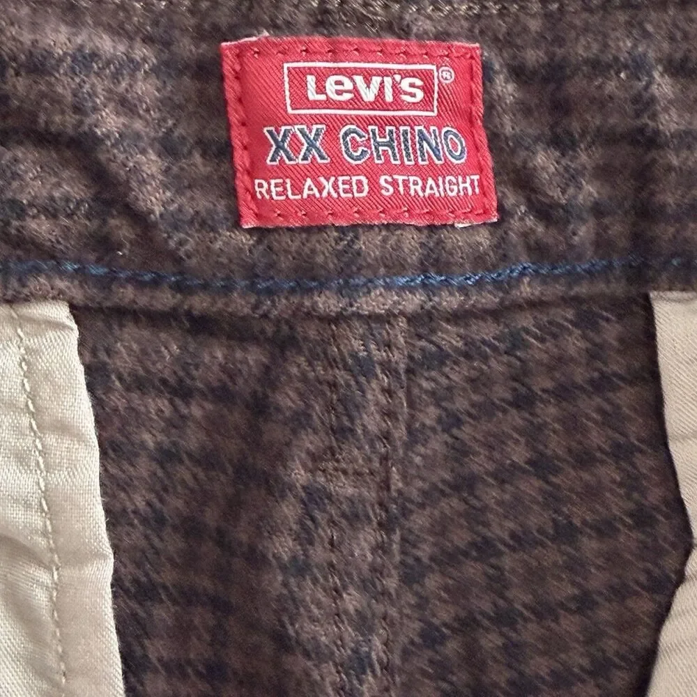 Levis levi brown